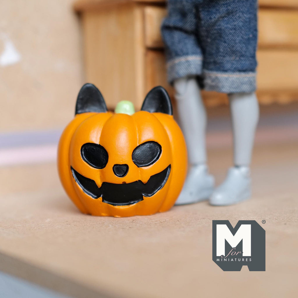 1:12 Scale Miniature Halloween Pumpkin with Evil Cat Face, 1-7/16 inch tall, DIY Dollhouse Supply (resin)