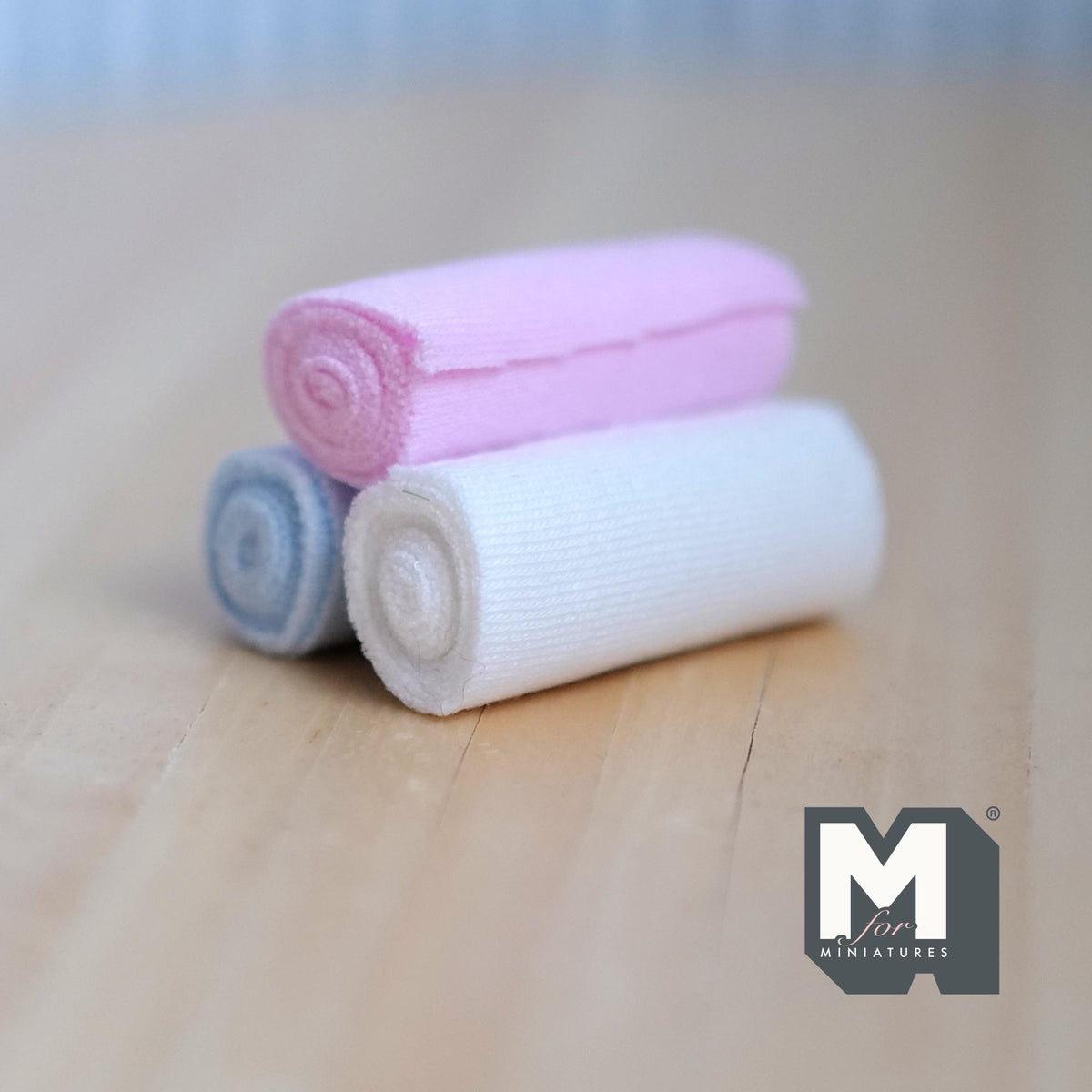Miniature Rolled Towels Set of 3 , 1:12 Scale Dollhouse Bathroom Accessories 1-9/16 inch long - F020