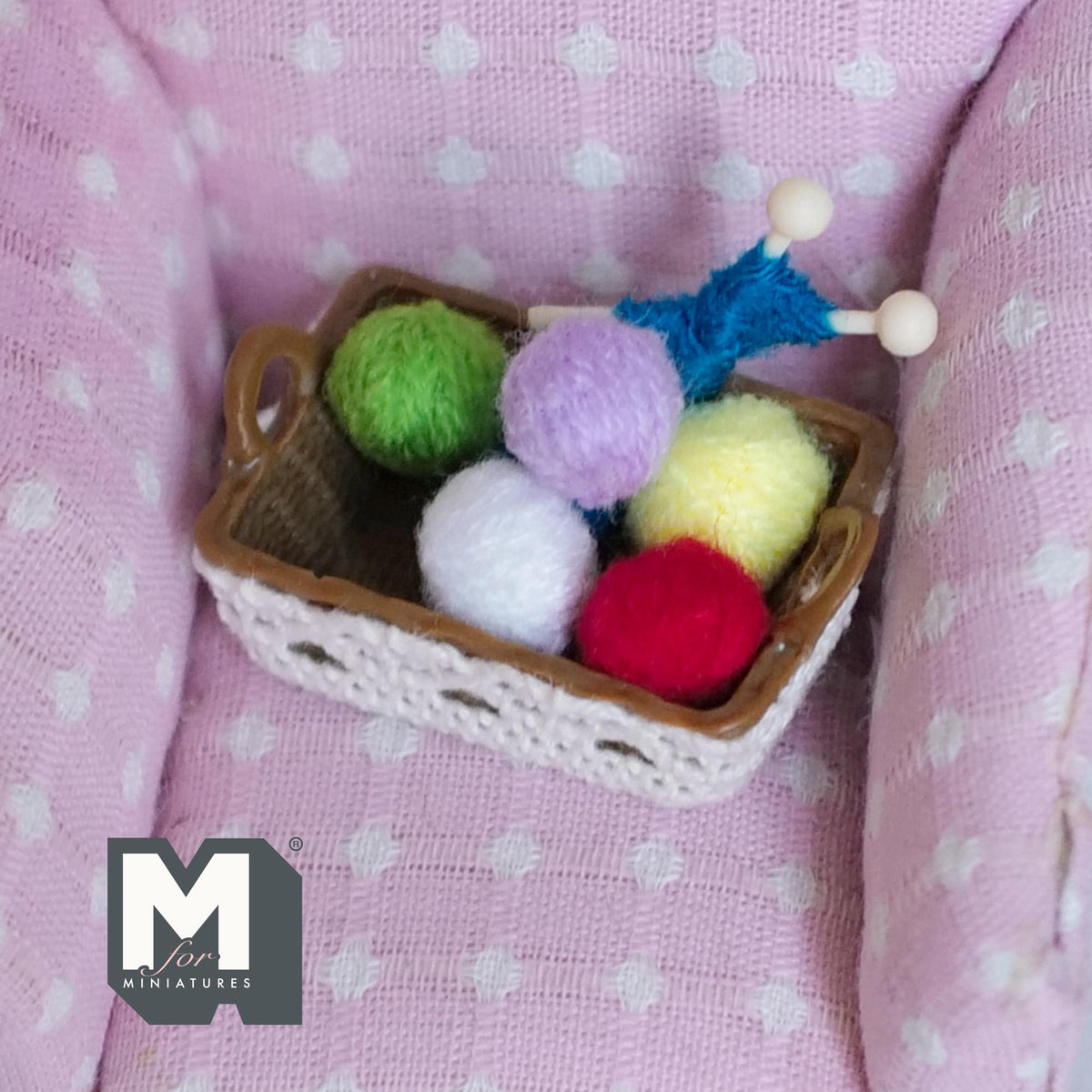 Miniature Yarn Basket Set 1:12 Scale Dollhouse Woven Style Knitting Basket and Needles (dark brown) - F036