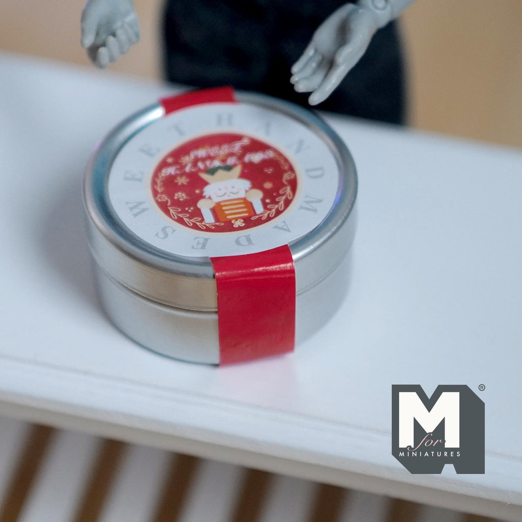Dollhouse Miniature Christmas Tins 1:12 Scale Storage Container with Lid 1-7/16 inch dia. (red) - J014