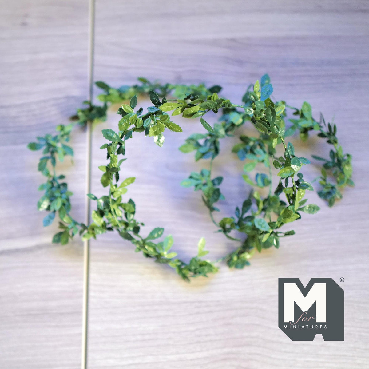 1:12 Scale Miniature Serrated Leaf Garland, 38 inch long, Cut to length, DIY Dollhouse Supply (style c)