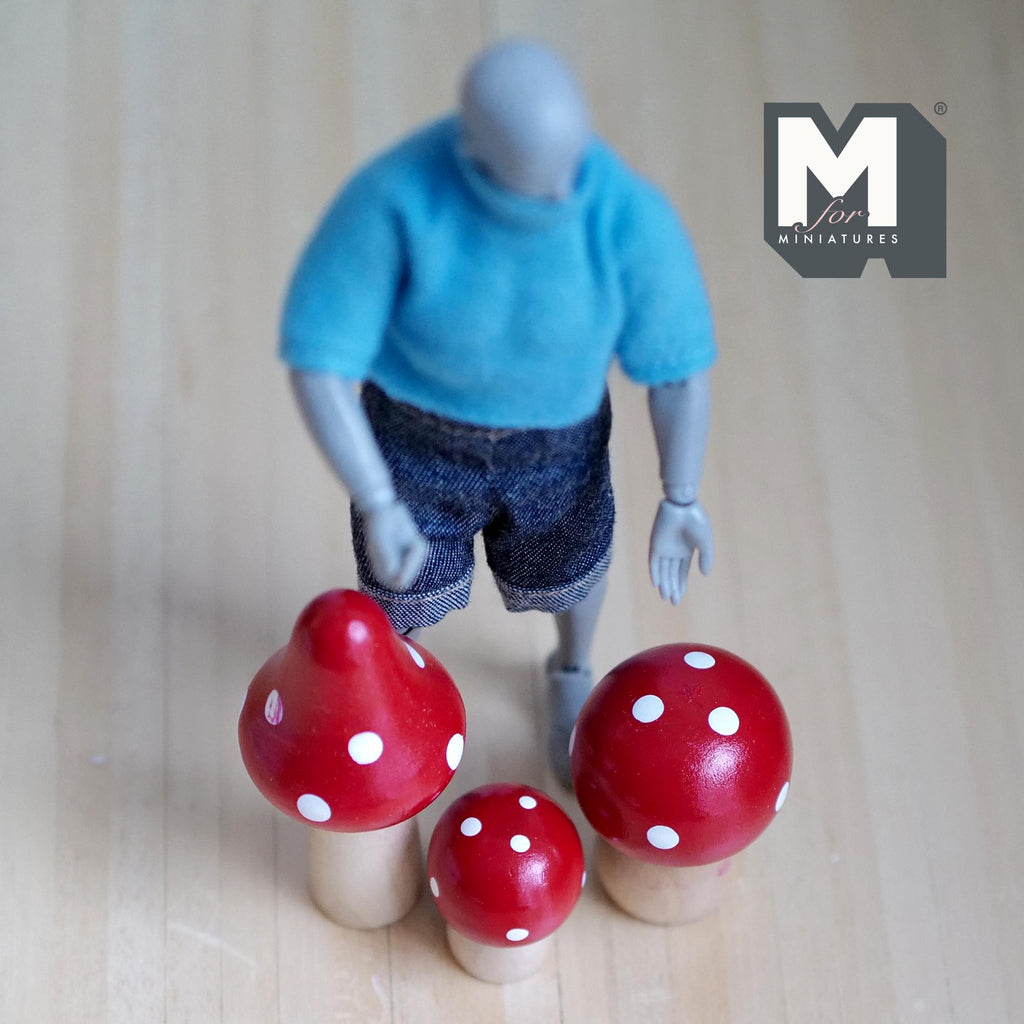 Dollhouse Fairy Garden Style Mushrooms Set of 3 , 1:12 Scale Miniature Decoration Wood Mushrooms (red) - B011