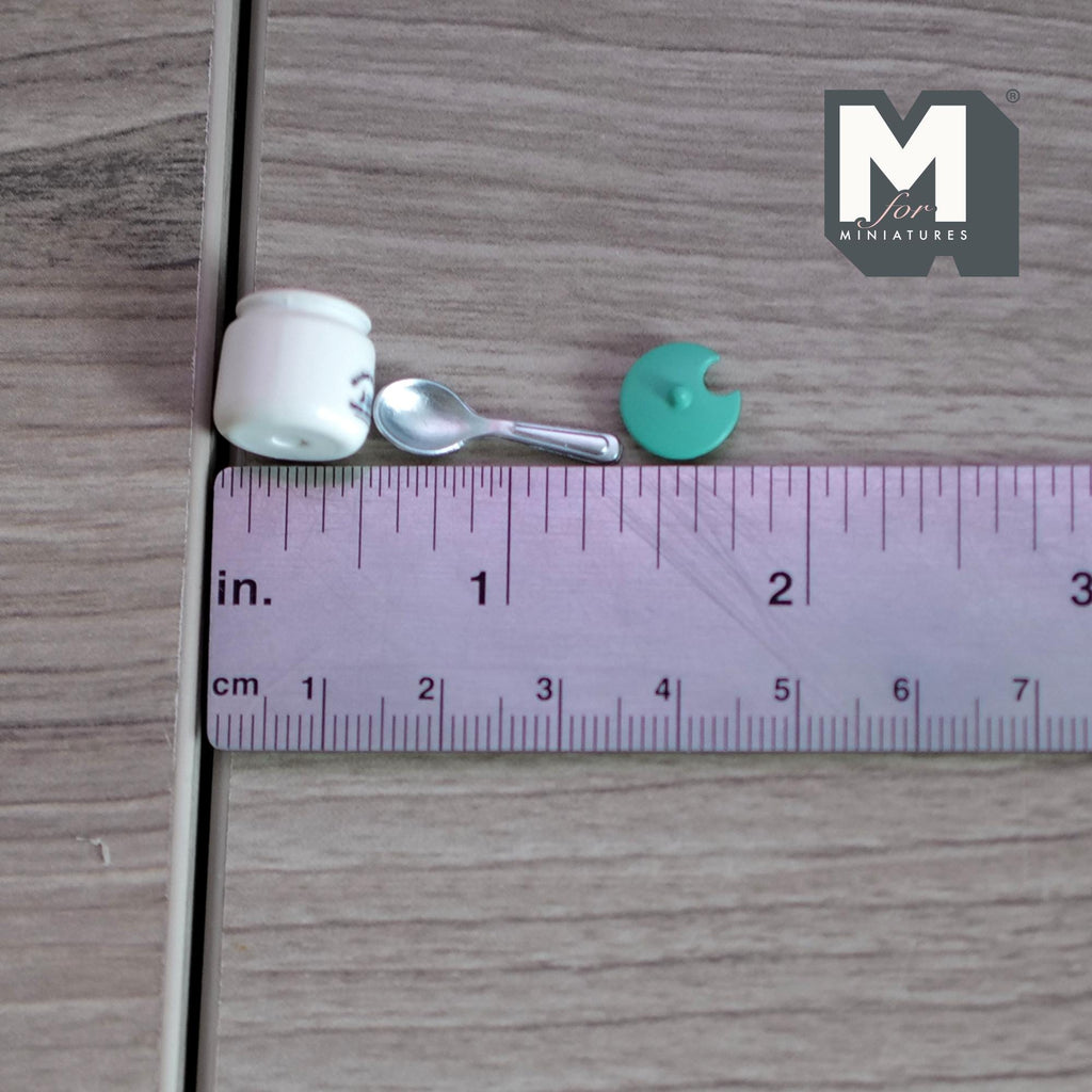Miniature Kitchen Storage Jars and Spoons Set of 3, 1:12 Scale Dollhouse Kitchen Accessories Spice Jars 1/2 inch dia. (Metal)(green) - E071