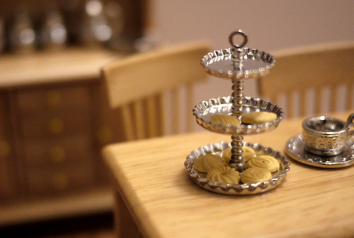 1:12 Scale Miniature 3 Tier Serving Stand with Top Handle, 1-3/8 inch tall, DIY Dollhouse Supply (silver)