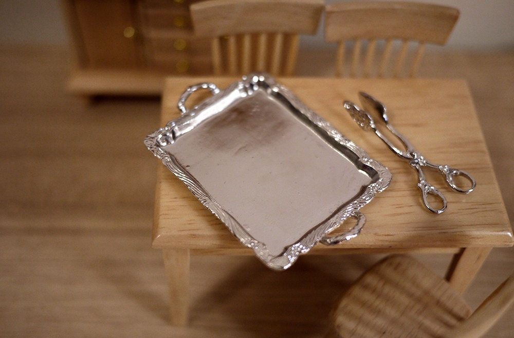 1:12 Scale Miniature Serving Tray and Cake Scissors, Set of 2, 2-11/16 inch long, DIY Dollhouse Supply (silver)