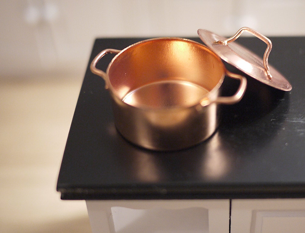 Dollhouse Supplies kitchen copper plated cooking pot with lid doll house cookware miniature cookery - A029