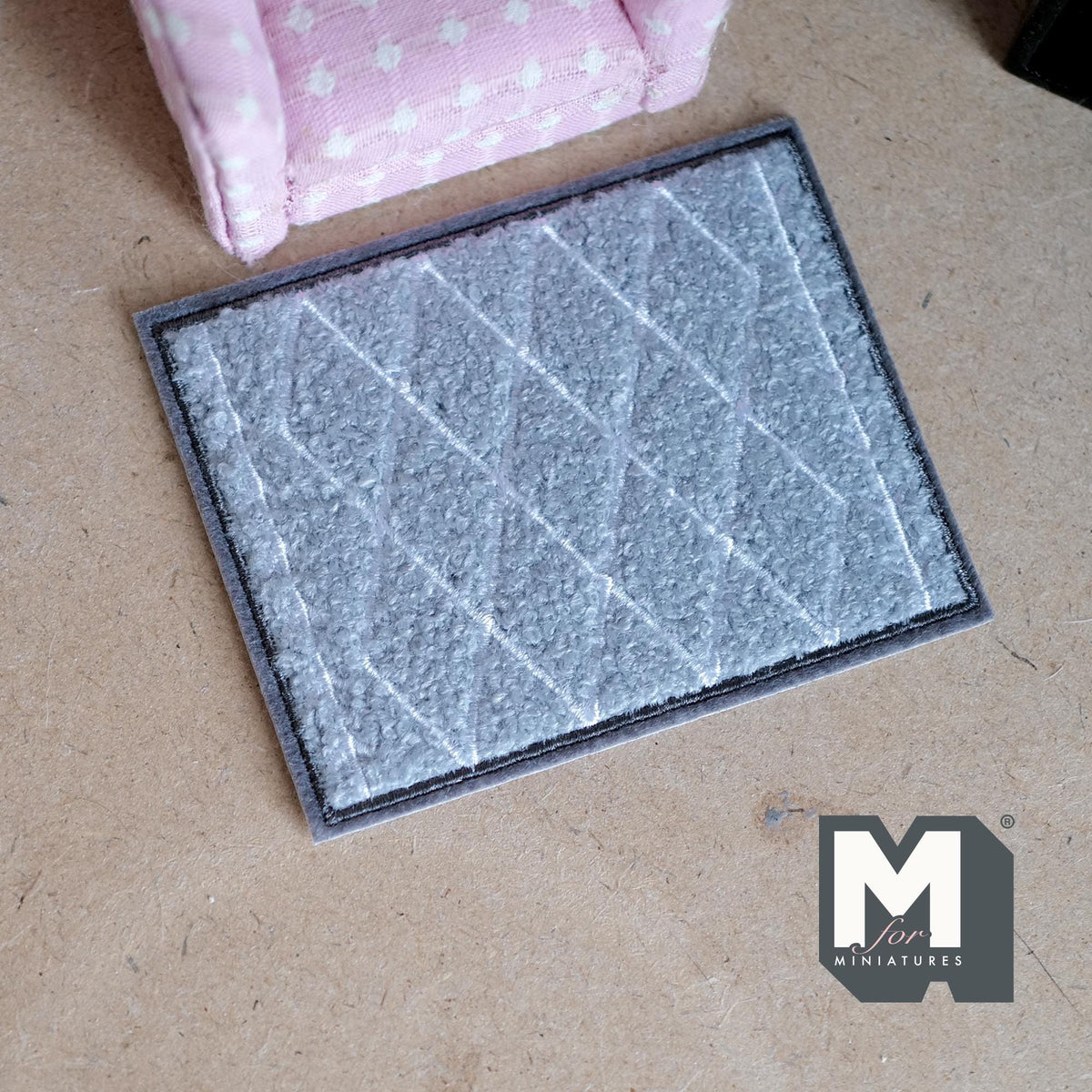 Miniature Argyle Area Rug 1:12 Scale Dollhouse Textured Diamond Pattern Shag Rug Living Room Carpet 3-11/16 inch long (gray) - K021