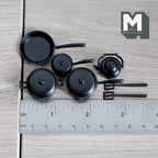 Miniature Metal Cookware Set 1:12 Scale Frying Pan Saucepans Stockpot Kettle Spatulas Set of 7 Dollhouse Kitchenware (black) - A078