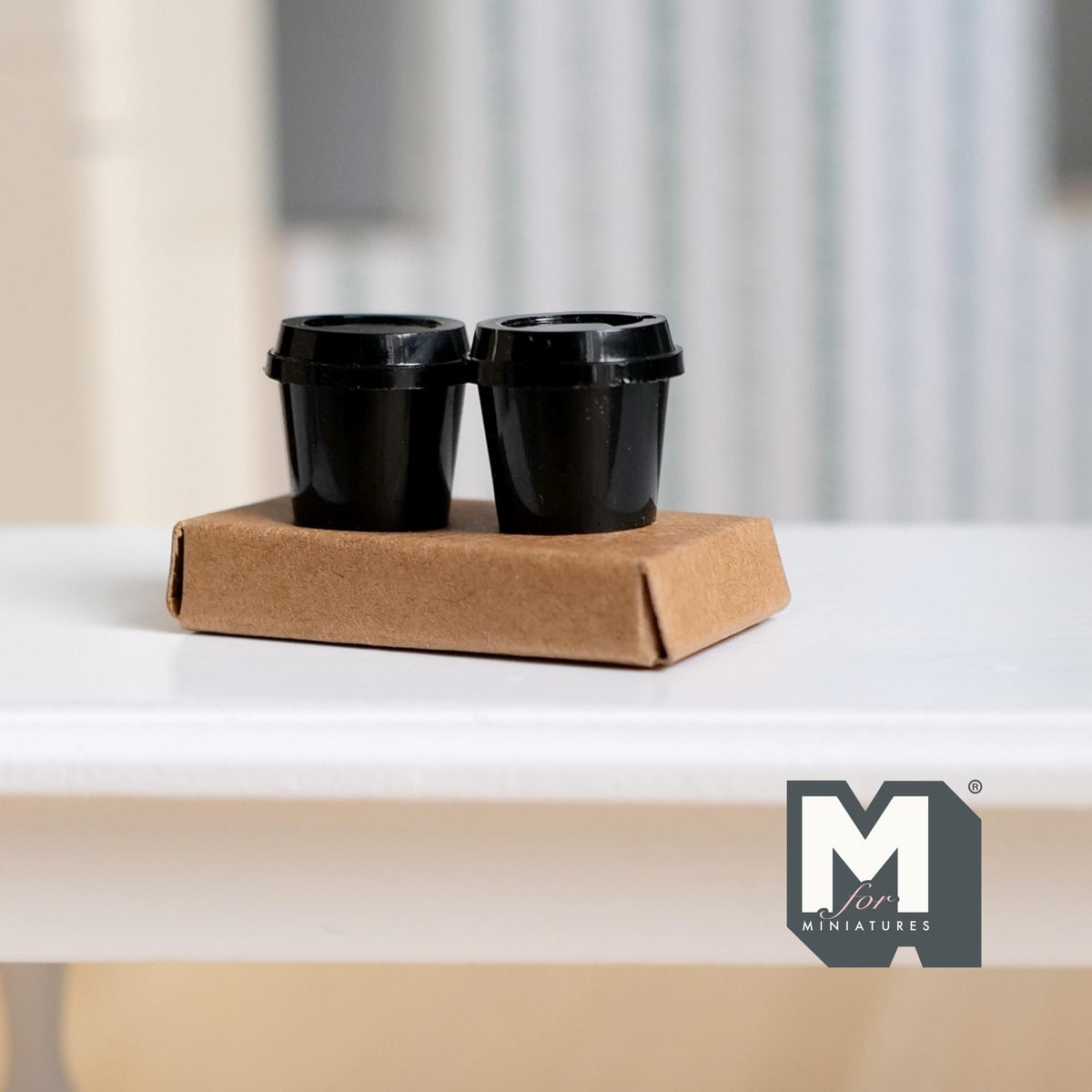 Miniature Cups on Drink Carrier 1:12 Scale Dollhouse Decor Drinkware Coffee Cups on Tray Set of 3 - G020