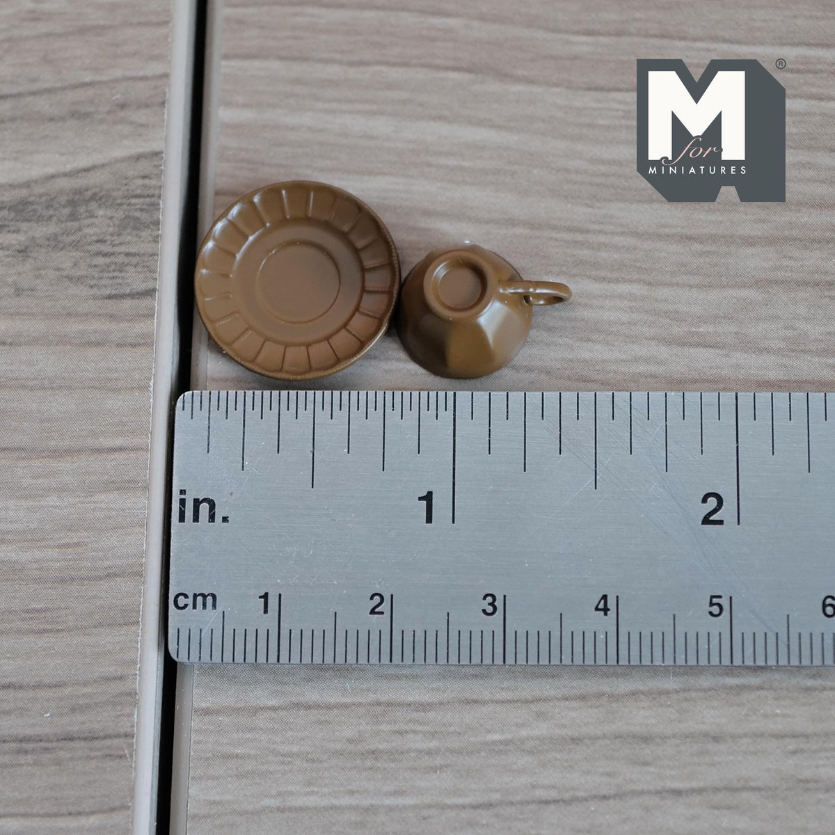Miniature Coffee Cup and Saucer Set 1:12 Scale Dollhouse Tea Cup Drinkware Set of 2 (dark brown)  - F071