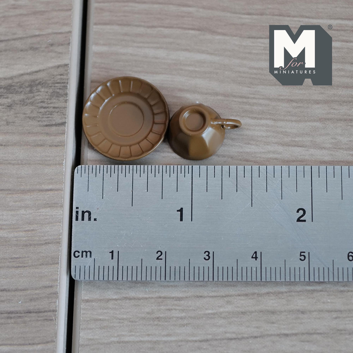 Miniature Coffee Cup and Saucer Set 1:12 Scale Dollhouse Tea Cup Drinkware Set of 2 (light brown)  - F071