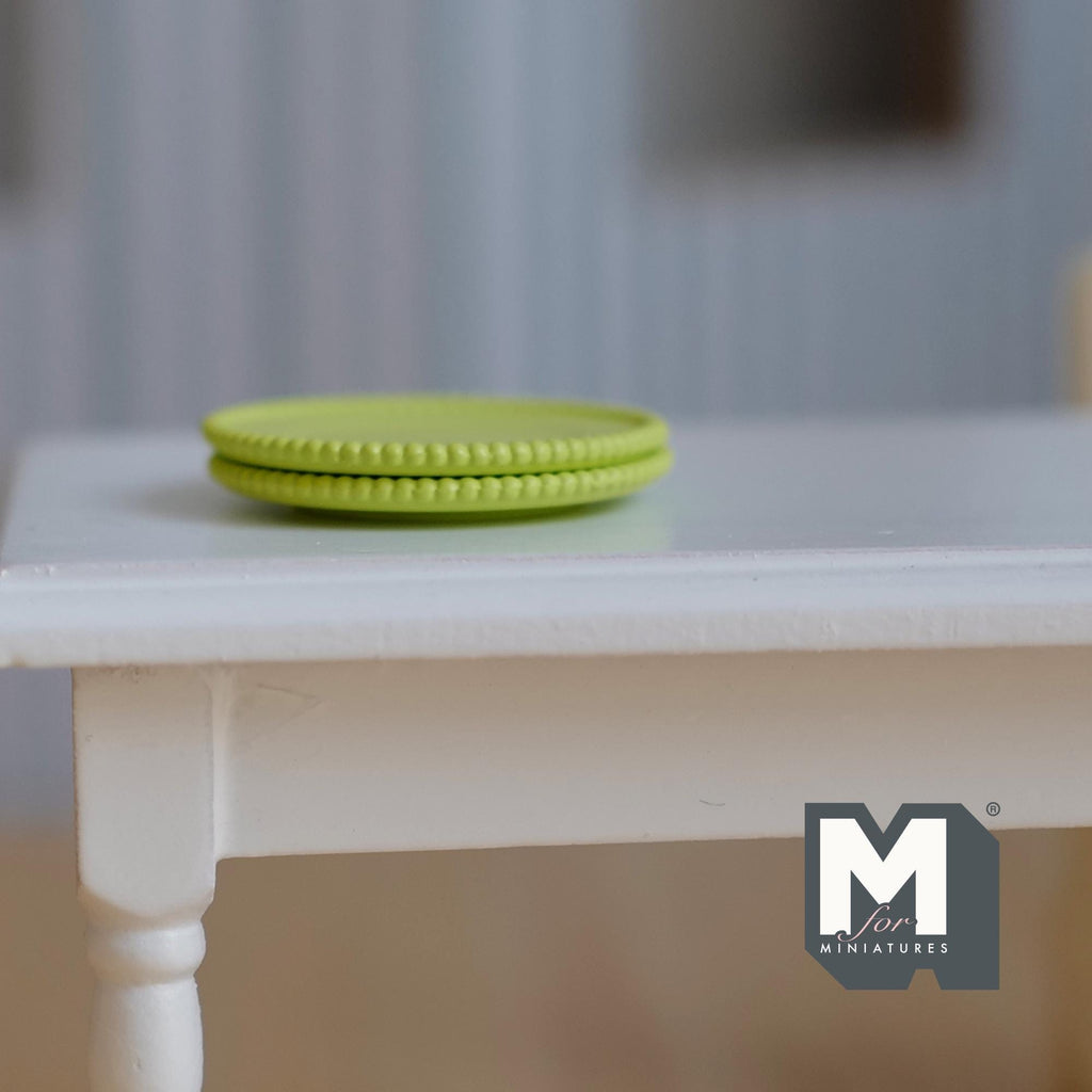 Miniature Dining Plates Dollhouse Tableware Serving Plates Set of 2 , 1-1/8 inch dia. (green)   (Metal)-- A041