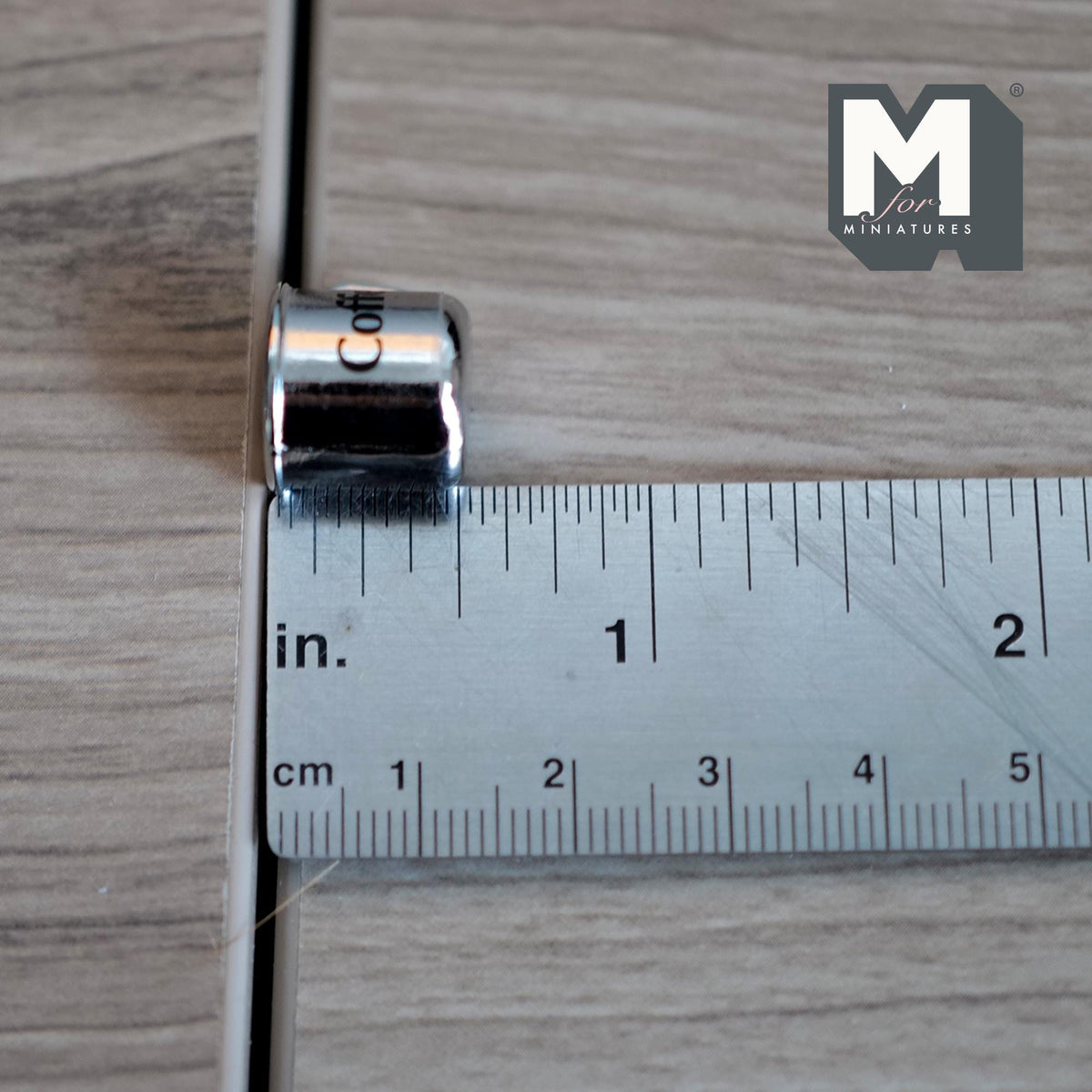 Miniature Metal Coffee Mugs Set of 2 Dollhouse Kitchen Accessories Drinkware 1/2 inch tall - F066