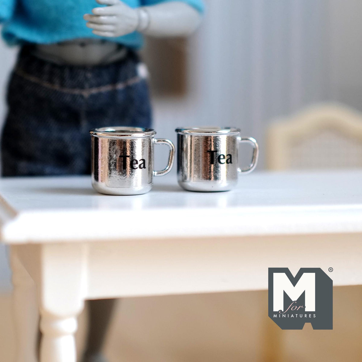 Miniature Metal Tea Mugs Set of 2 Dollhouse Kitchen Accessories Drinkware 1/2 inch tall - F066