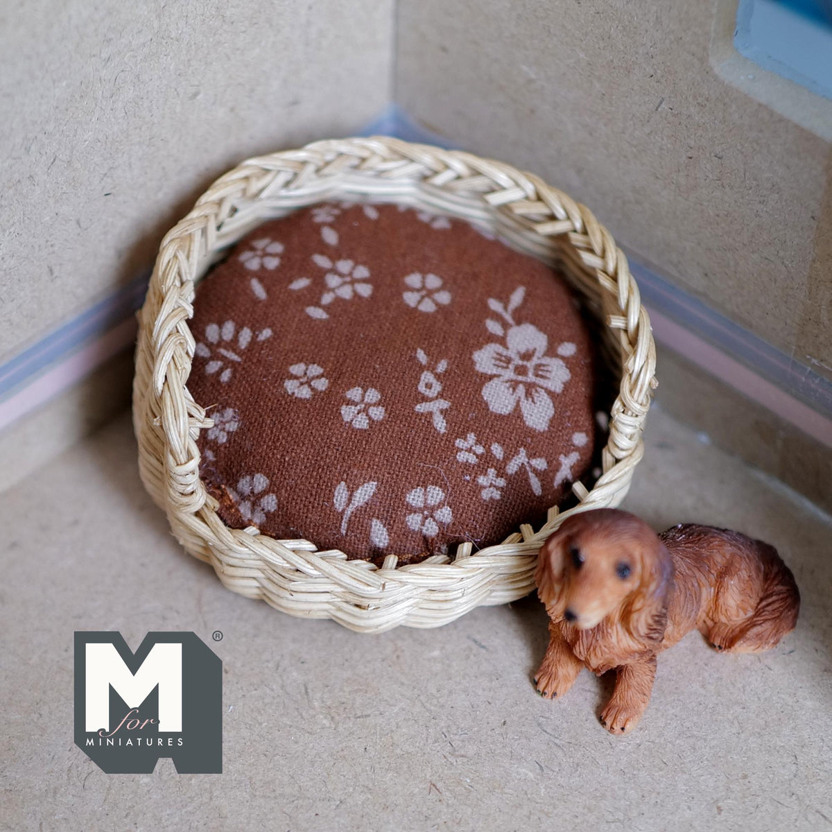 Miniature Wicker Pet Bed 1:12 Scale Dollhouse Basket Dog Bed Cat Bed 1-5/8 inch tall (beige) - B026