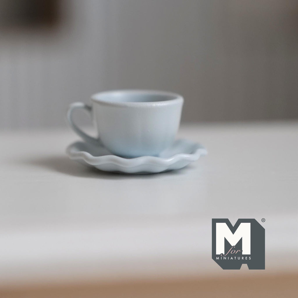 Miniature Coffee Cup and Saucer Set 1:12 Scale Dollhouse Tea Cup Drinkware Set of 2 (light blue)  - F074