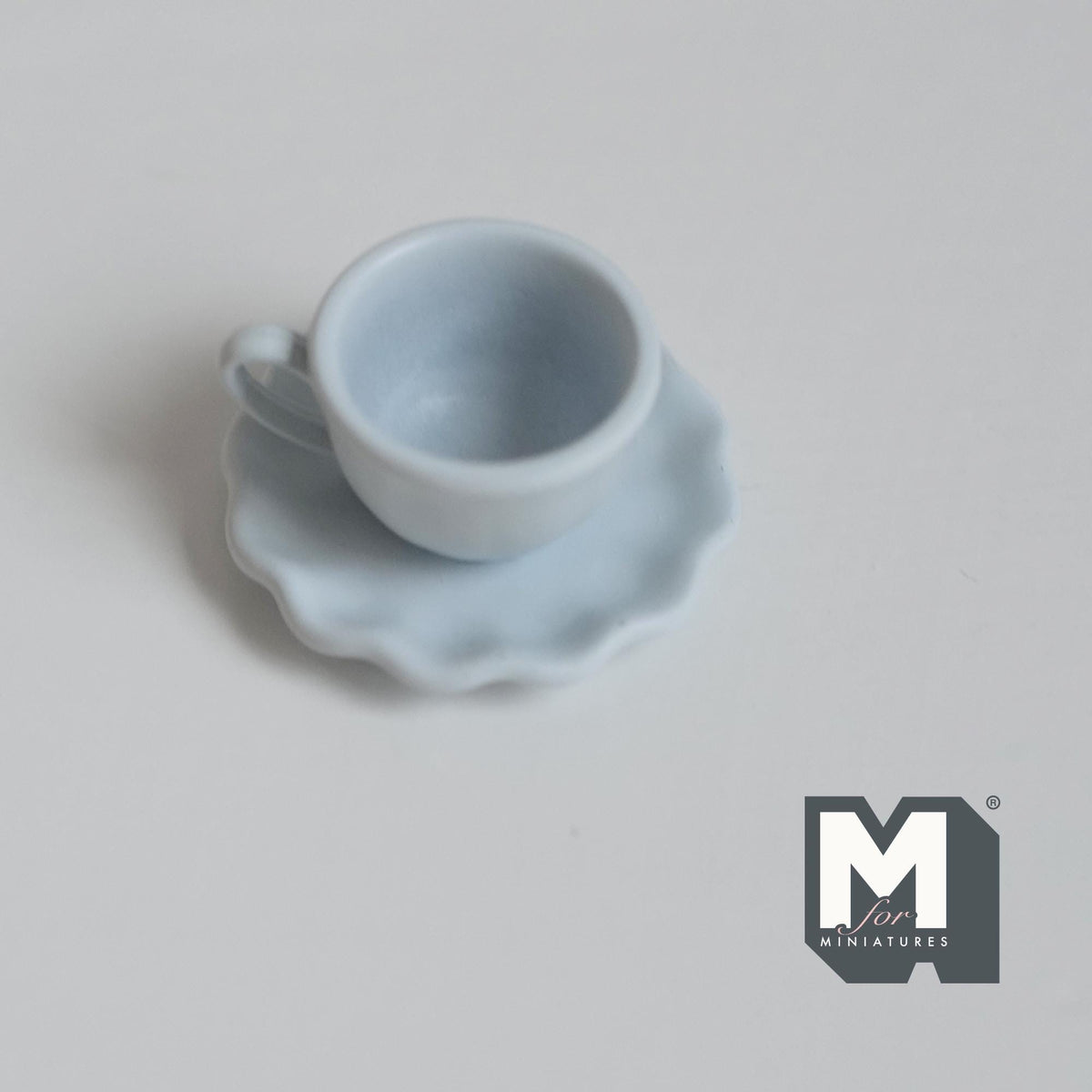 Miniature Coffee Cup and Saucer Set 1:12 Scale Dollhouse Tea Cup Drinkware Set of 2 (light blue)  - F074