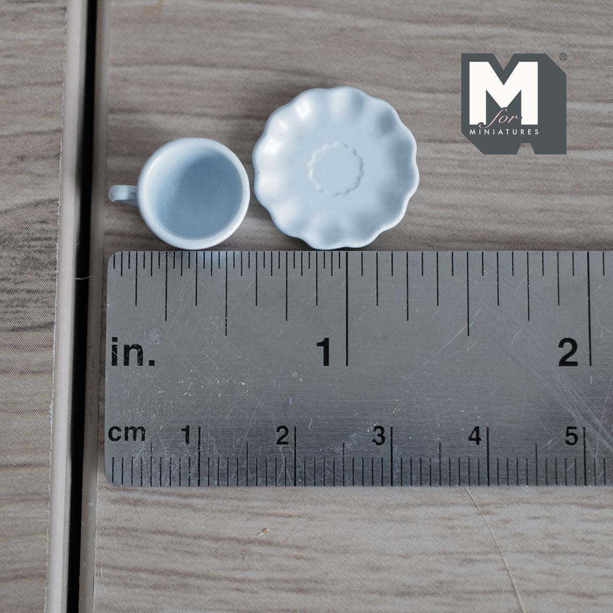 Miniature Coffee Cup and Saucer Set 1:12 Scale Dollhouse Tea Cup Drinkware Set of 2 (light blue)  - F074