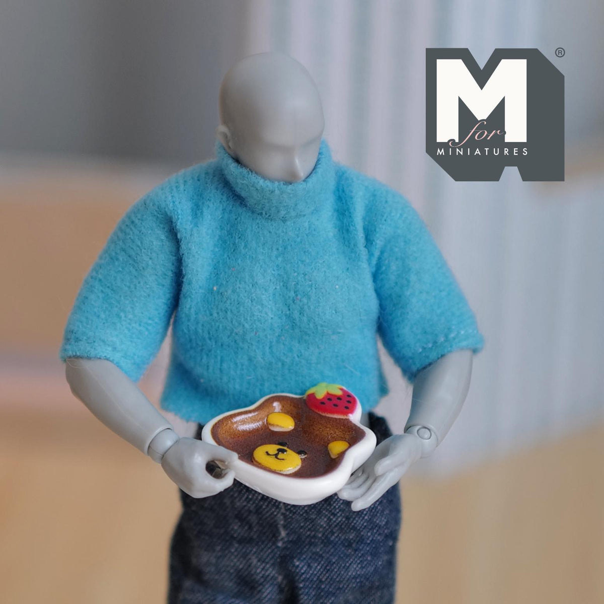 Miniature Bear Pancake Plate with Strawberry 1:12 Scale Dollhouse Tableware Breakfast Dining Decor - A041