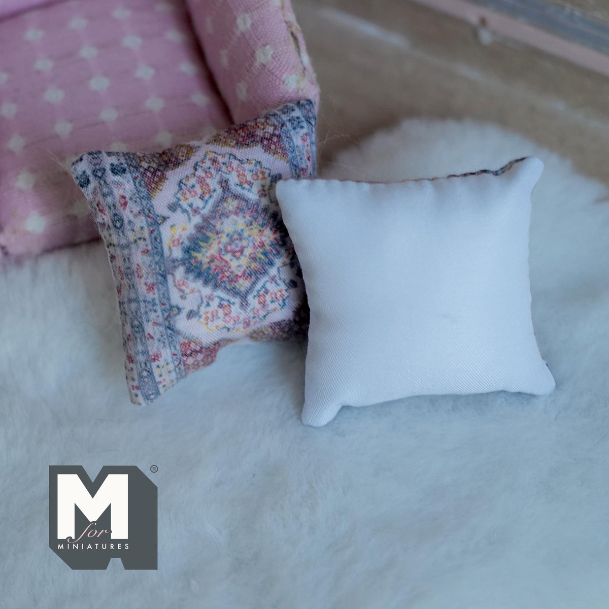 Miniature Cushion Set of 2 , 1:12 Scale Dollhouse Decor 1-9/6 inch wide (red) (style a) - K030