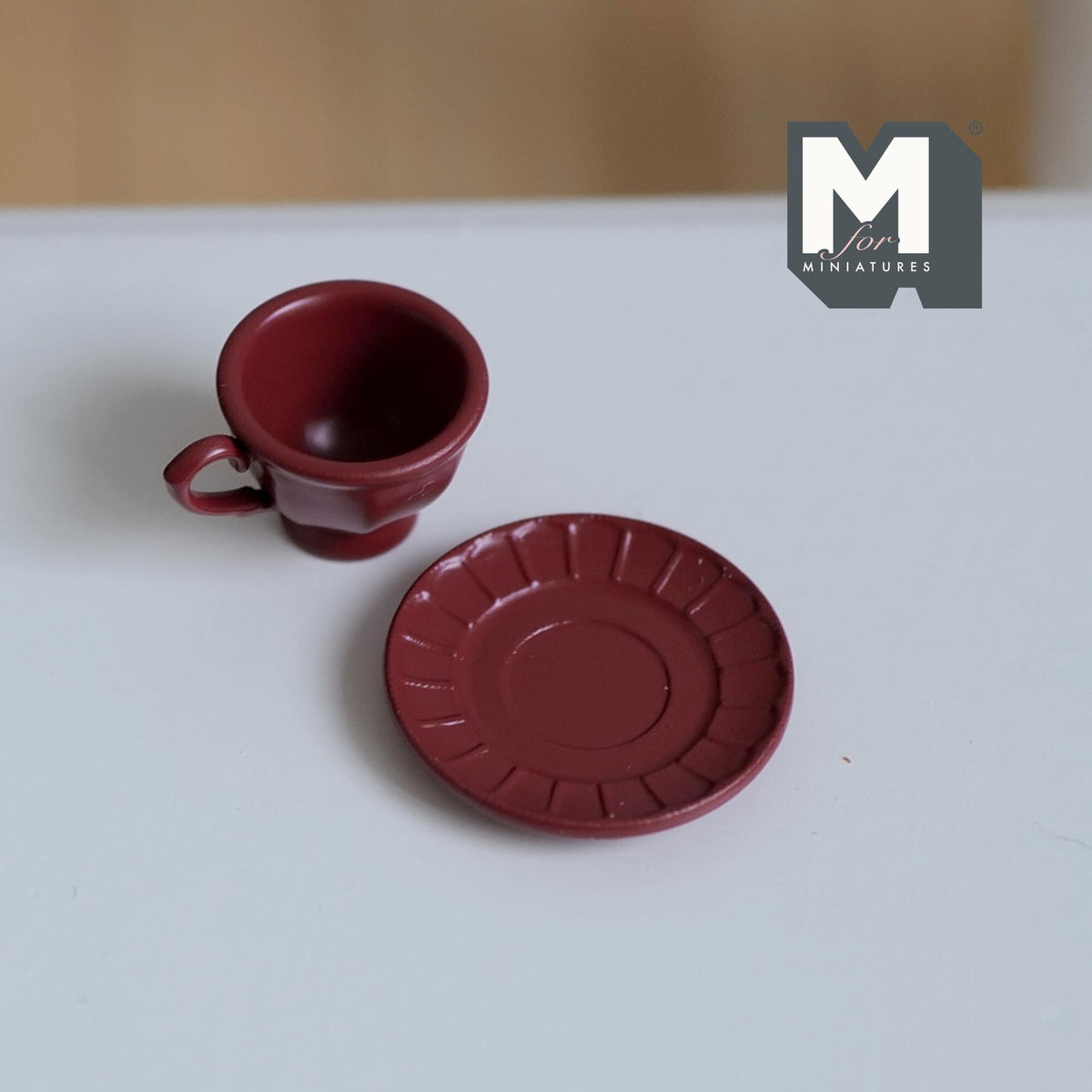 Miniature Coffee Cup and Saucer Set 1:12 Scale Dollhouse Tea Cup Drinkware Set of 2 (red)  - F071