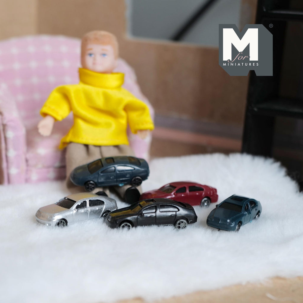 1:150 Assorted Miniature Cars 5pcs , 4 Door Sedan with or without Sunroof Set of 5 - H008