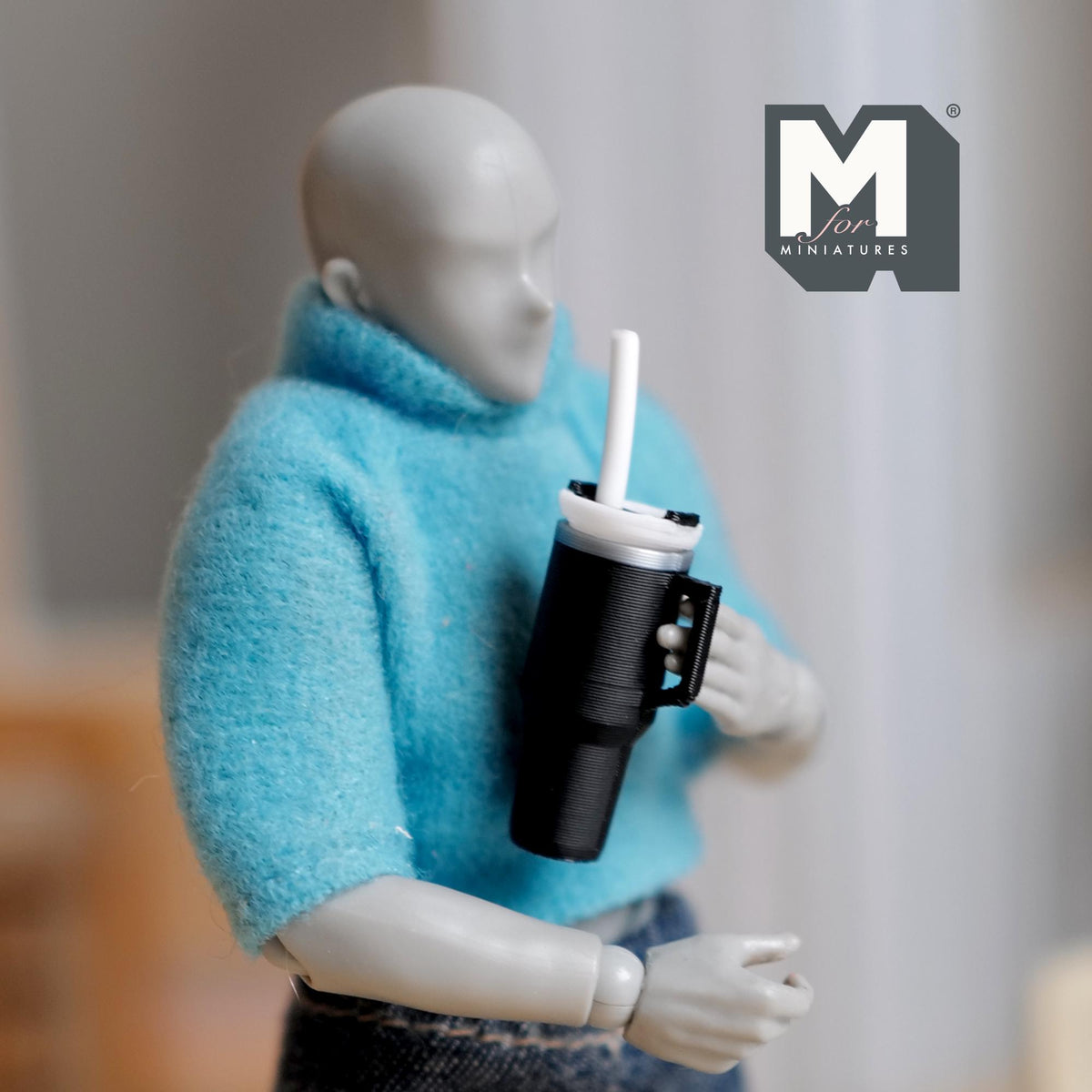 Miniature Tumbler with Straw 1:12 Scale Travel Mug with Handle Dollhouse Decor 7/8 inch tall (black) - E089