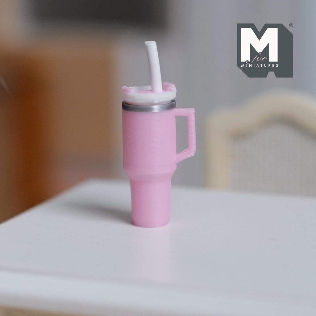 1:12 scale miniature tumbler with straw and handle in pink