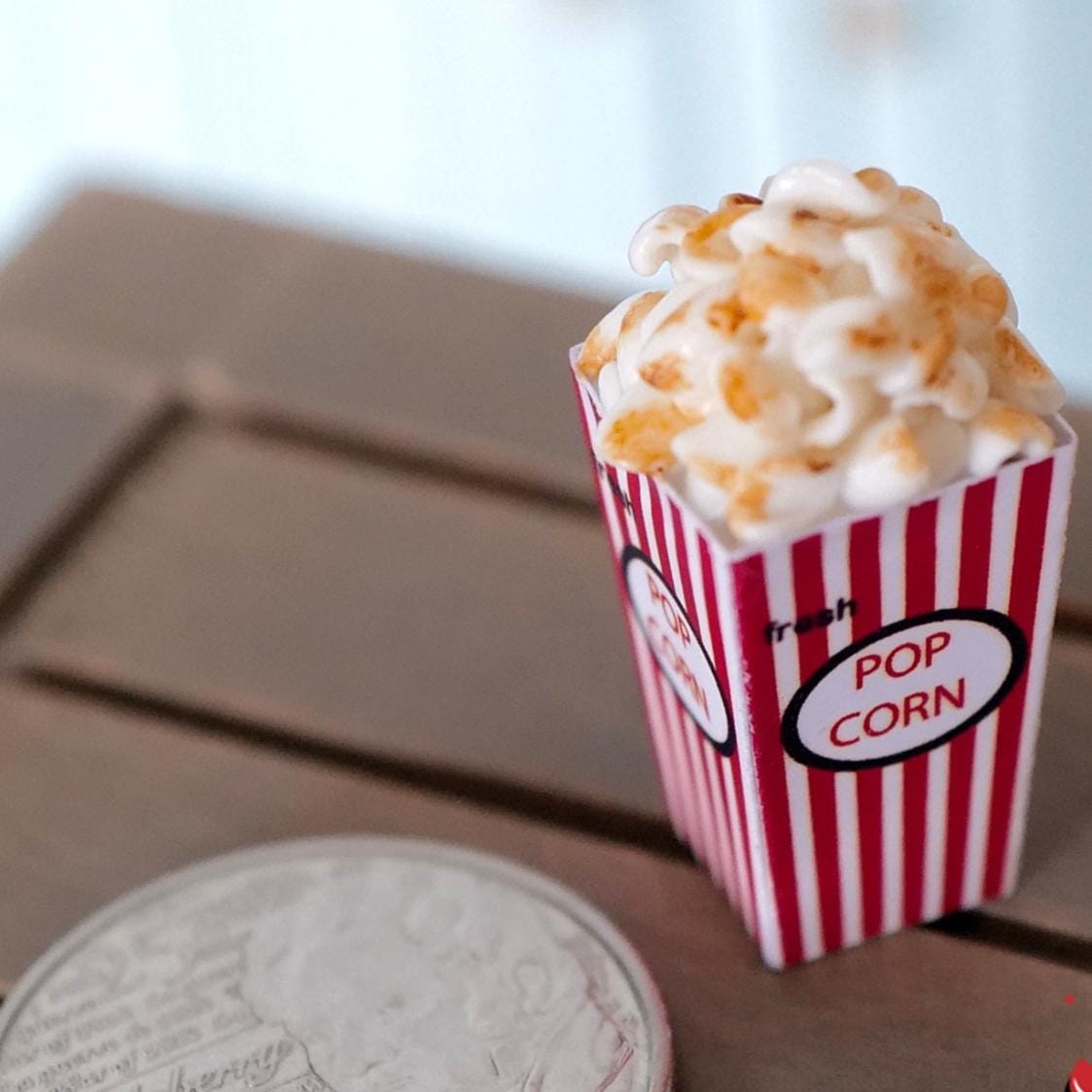 1:12 Scale Dollhouse miniature pop-corn - E028