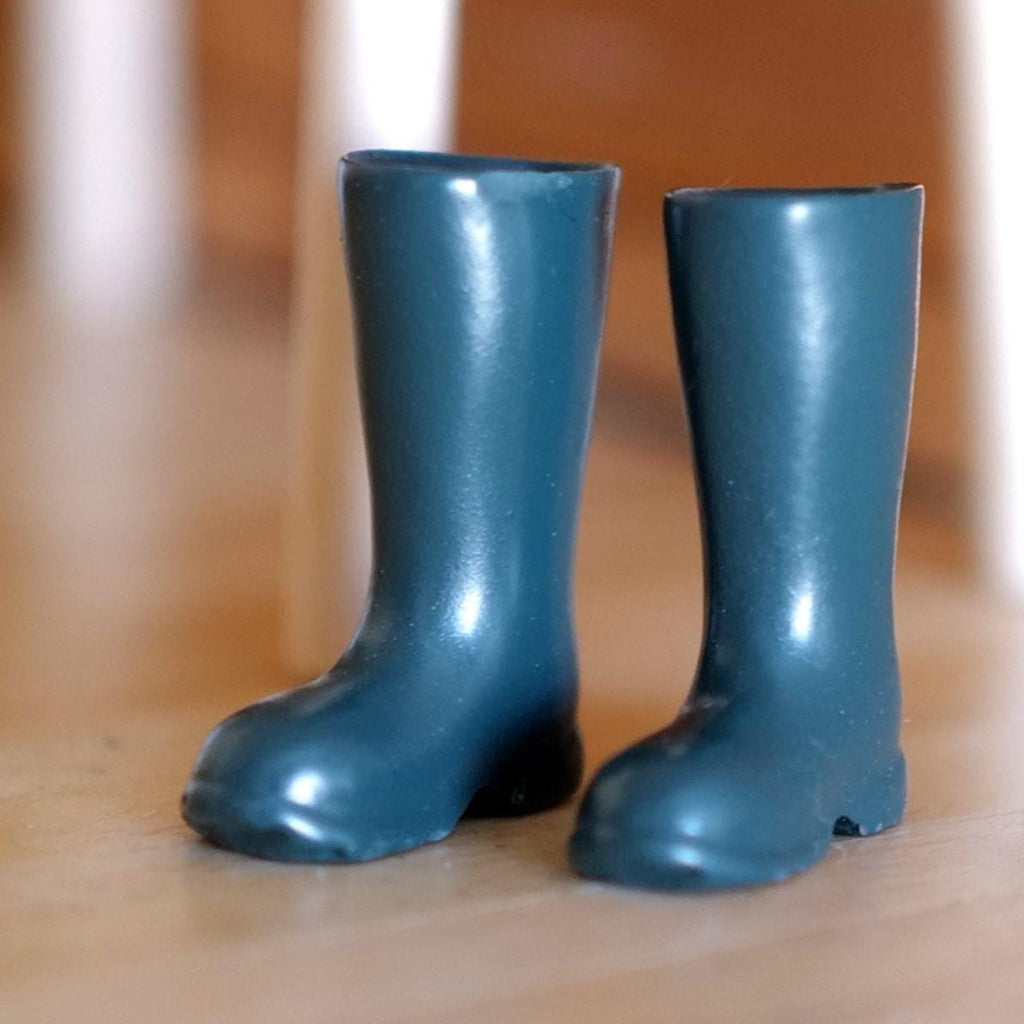 Dollhouse Miniature Rubber Boots Rain Boots 1:12 - B077