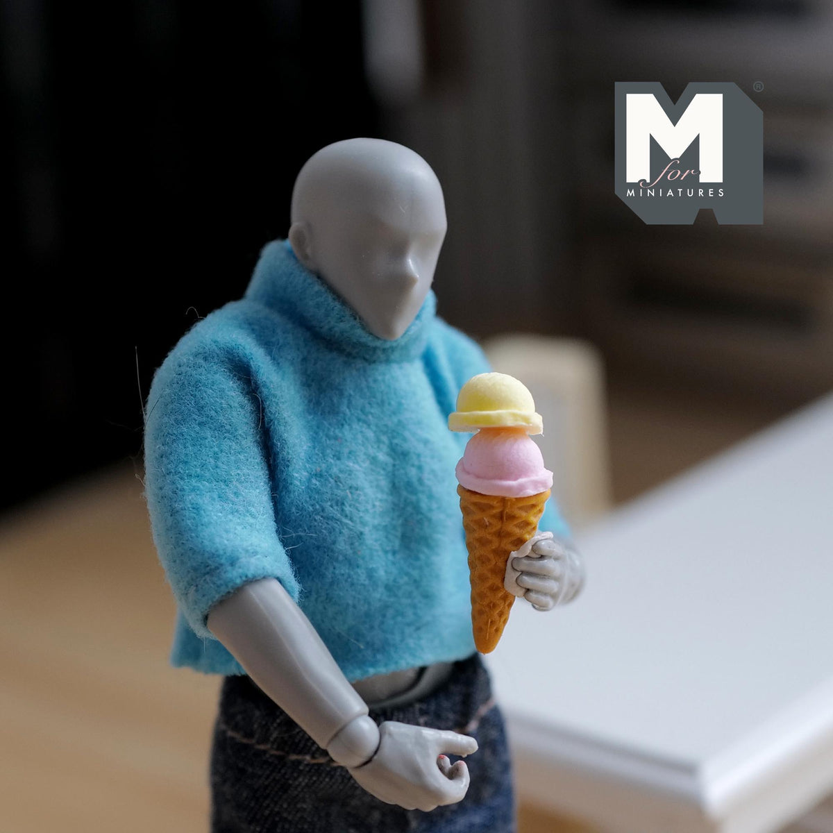 Miniature Lemon Strawberry Ice Cream 1:12 Scale Dollhouse Fake Food Large Size Waffle Cone 1-1/8 inch tall - E046