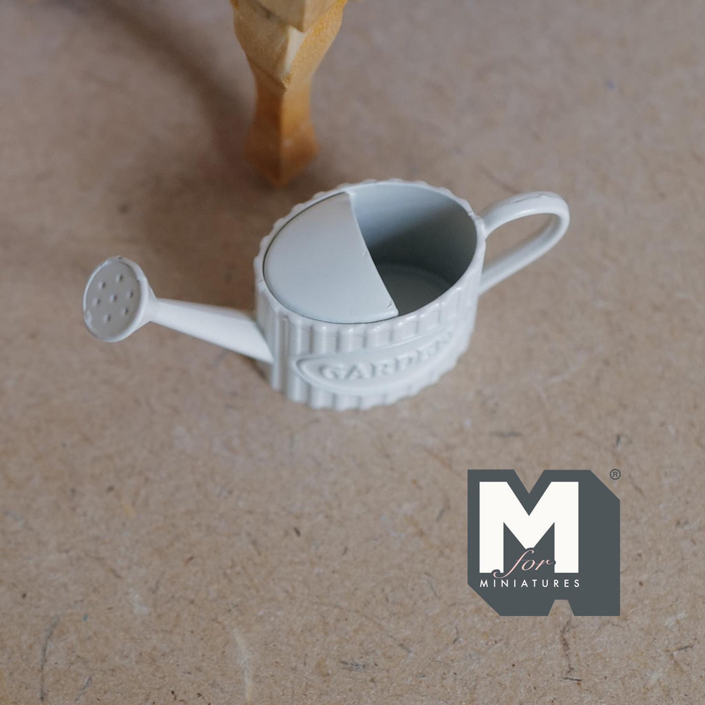 1:12 miniature metal flower watering pot with spray nozzle and handle C095