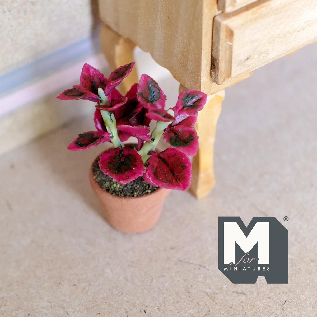 Miniature Clay Planter Red Tipped Leaves 1:12 Scale Miniature Potted Flowers Dollhouse Potted Flowers 1-5/8 inch tall - H030