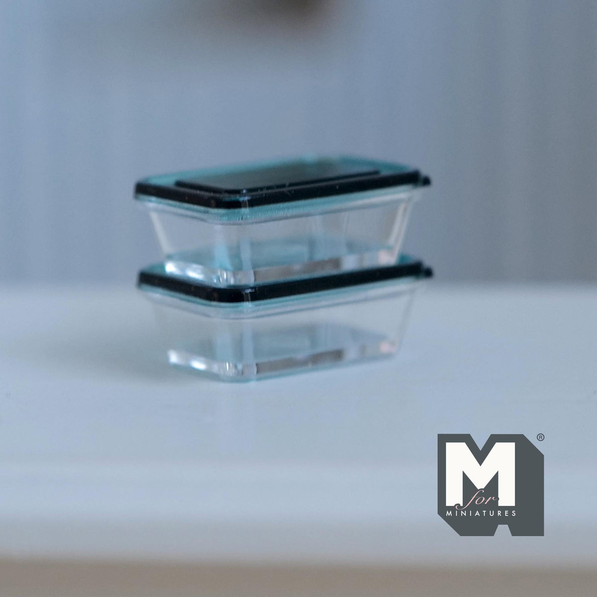 Miniature Food Container Box Set of 2  , 1:12 Scale Dollhouse Lunch Box with Lid 11/16 inch long (red) - H016