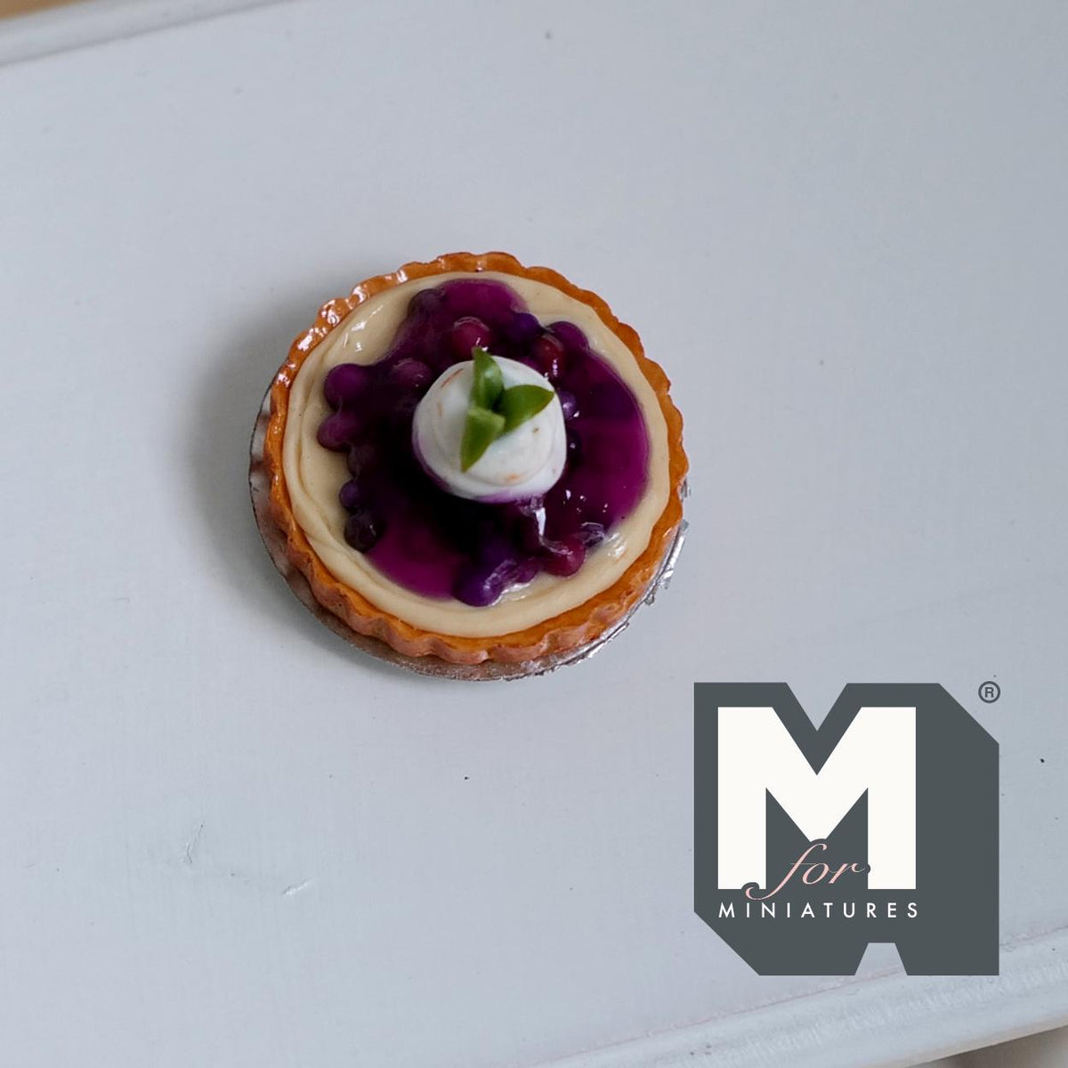 Miniature Cherry Pie on Metal Plate 1:12 Dollhouse Supplies Food Baked Pie Tar Fruit Cake 13/16 inch dia. - E025