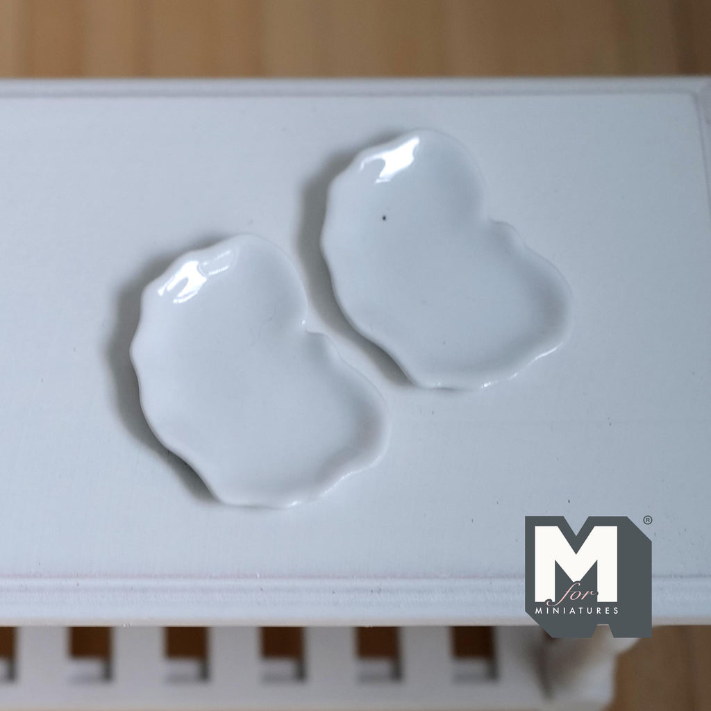 Miniature Ceramic Plates 1:12 Scale Dollhouse Kitchen Tableware Set of 2 - A074