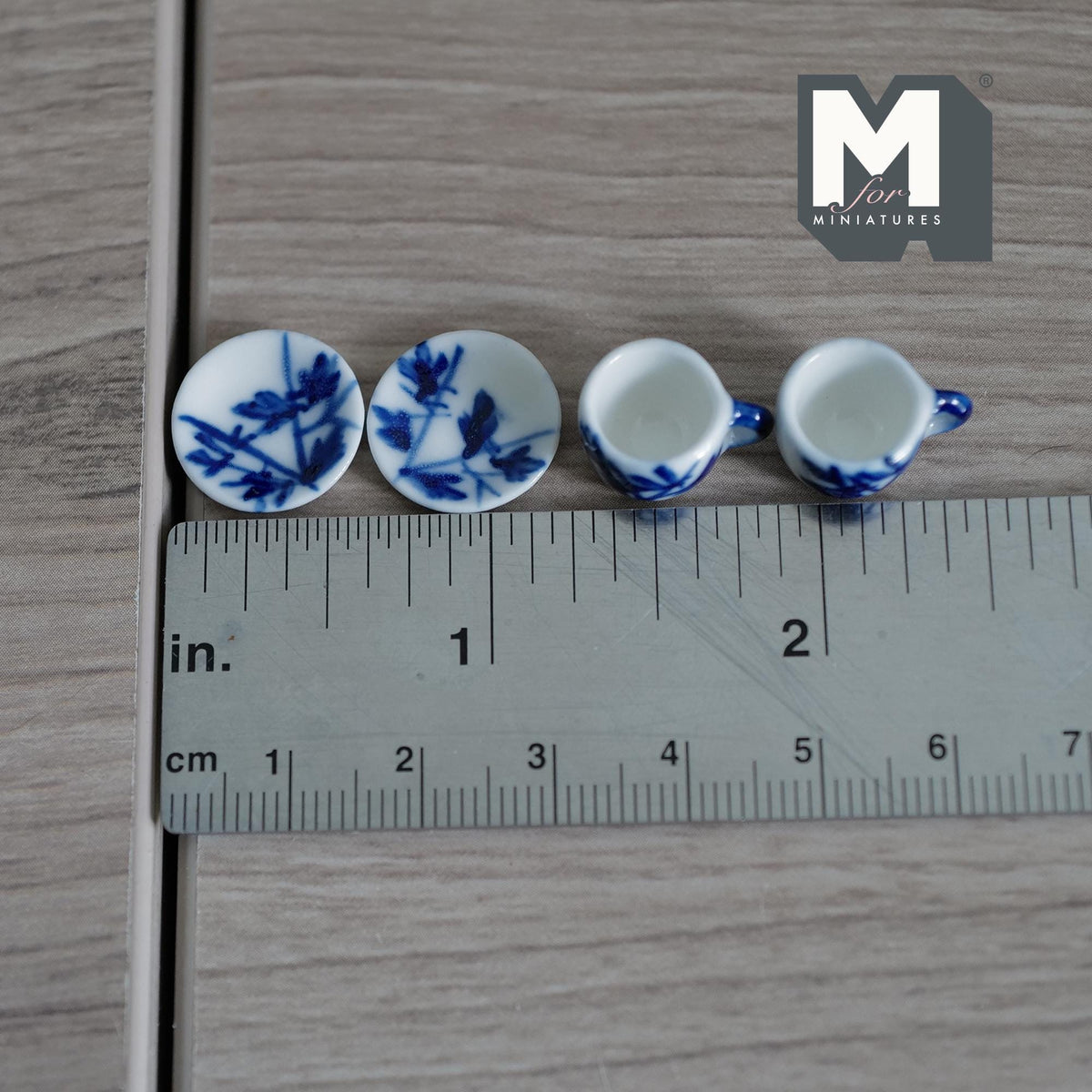 Miniature Ceramic Cups and Saucers 1:12 Scale Dollhouse Kitchen Tableware Set of 4 Pieces - A076