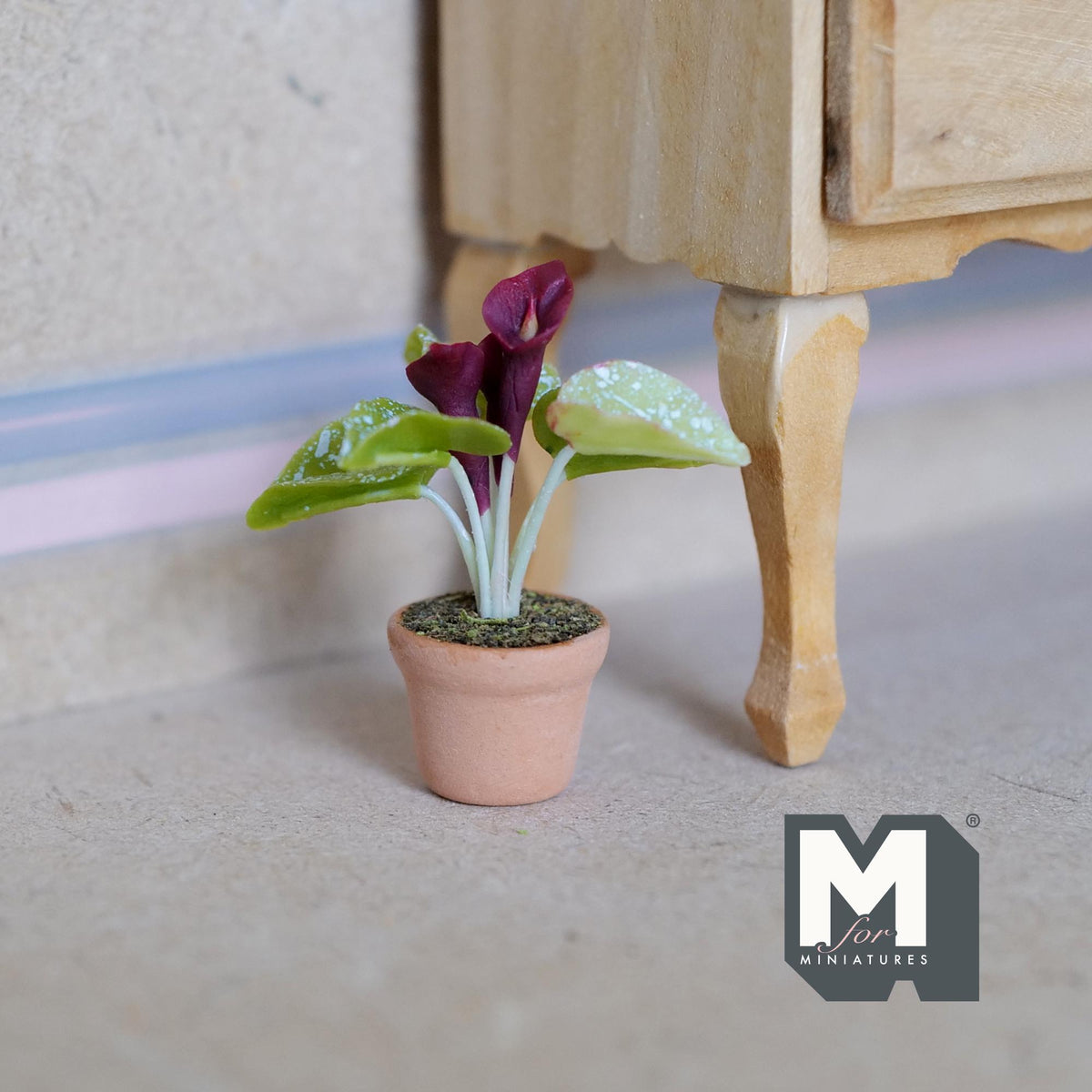 Miniature Clay Calla Lily,  1:12 Scale Miniature Calla Lily,  Dollhouse Potted Flowers Miniature Flowers 1-7/16 inch tall - H031