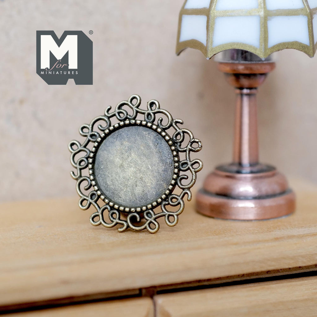 Miniature Portrait Frame 1:12 Scale Dollhouse Metal Photo Frame with Stand 15/16 inch tall - B052