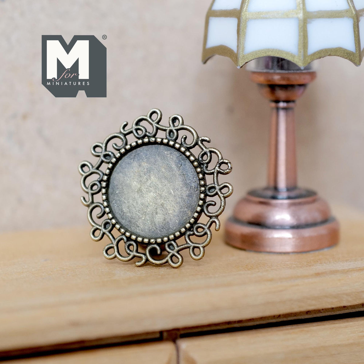 Miniature Portrait Frame 1:12 Scale Dollhouse Metal Photo Frame with Stand 15/16 inch tall - B052