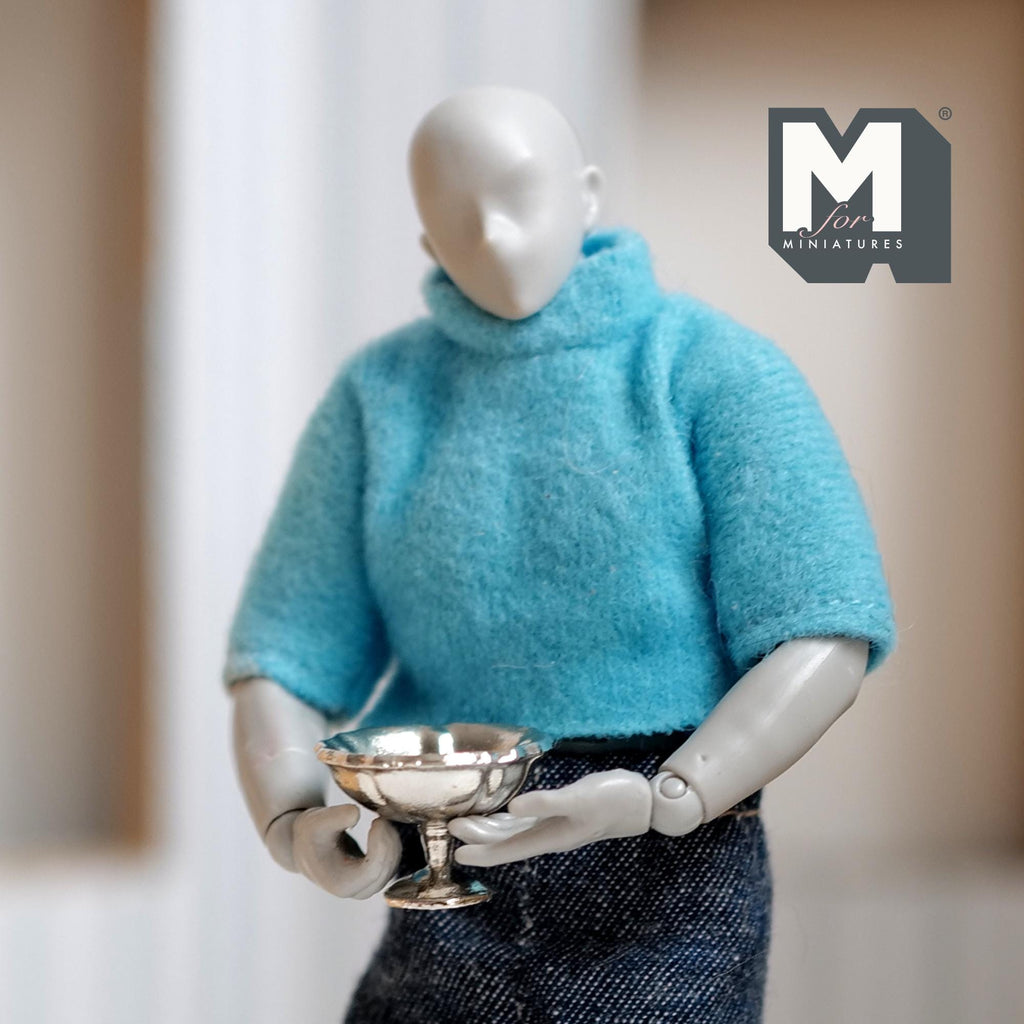 Miniature Pedestal Cake Stand 1:12 Scale Dollhouse Bakery Food Serving Platter Display Stand 1/2 inch tall (silver) (metal) - E047
