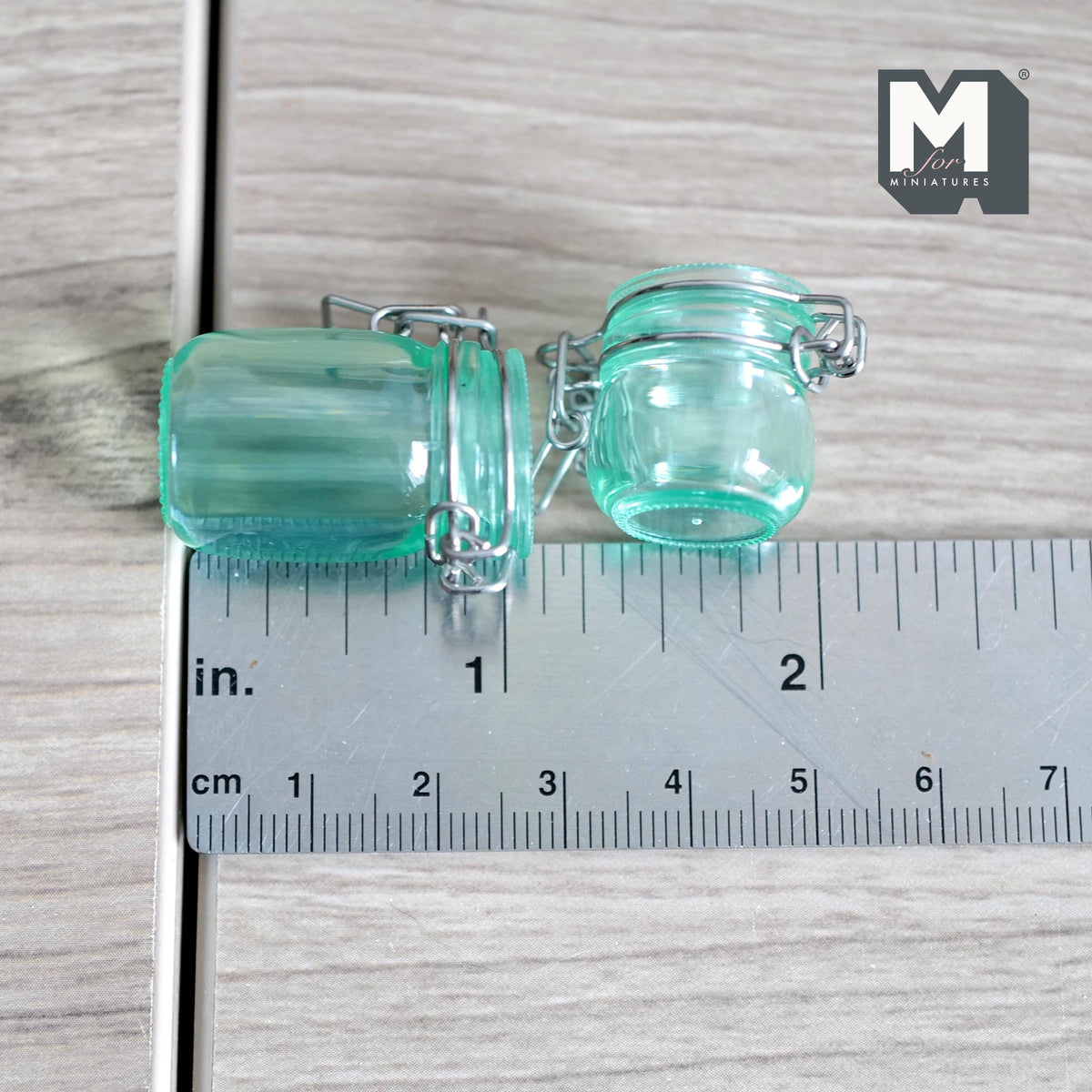 Miniature Storage Jars 1:12 Scale Dollhouse Kitchen Large Size Canisters with Clamp Lids Set of 2 (clear green) -  A025