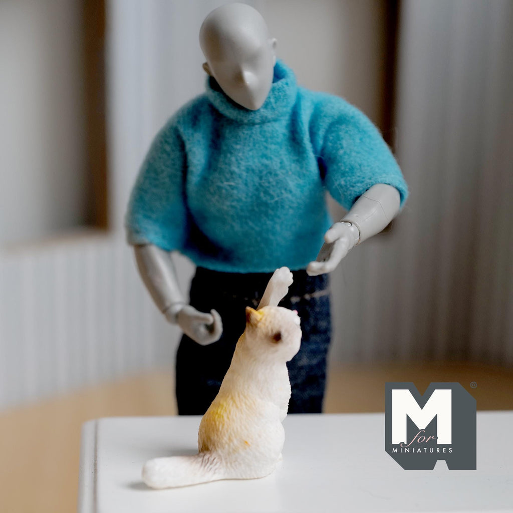 Miniature Sitting Cat Hand Up 1:12 Scale Sitting Cat 1-1/2 inch tall - B031