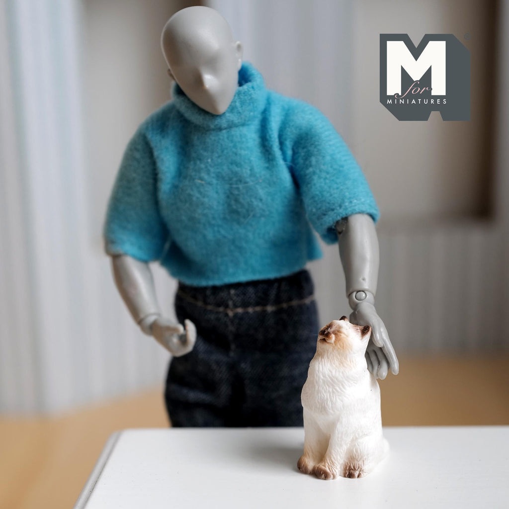 Miniature Sitting Cat Closed Eyes 1:12 Scale Sitting Cat 1-1/8 inch tall - B044
