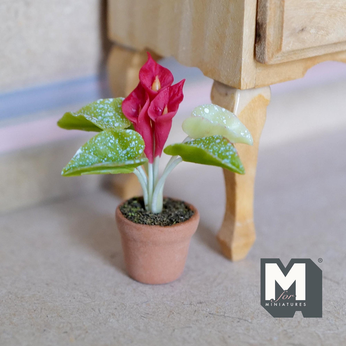 Miniature Clay Planter Red Calla Lily 1:12 Scale Miniature Potted Flowers Dollhouse Potted Flowers Miniature Flowers 1-7/16 inch tall - H031