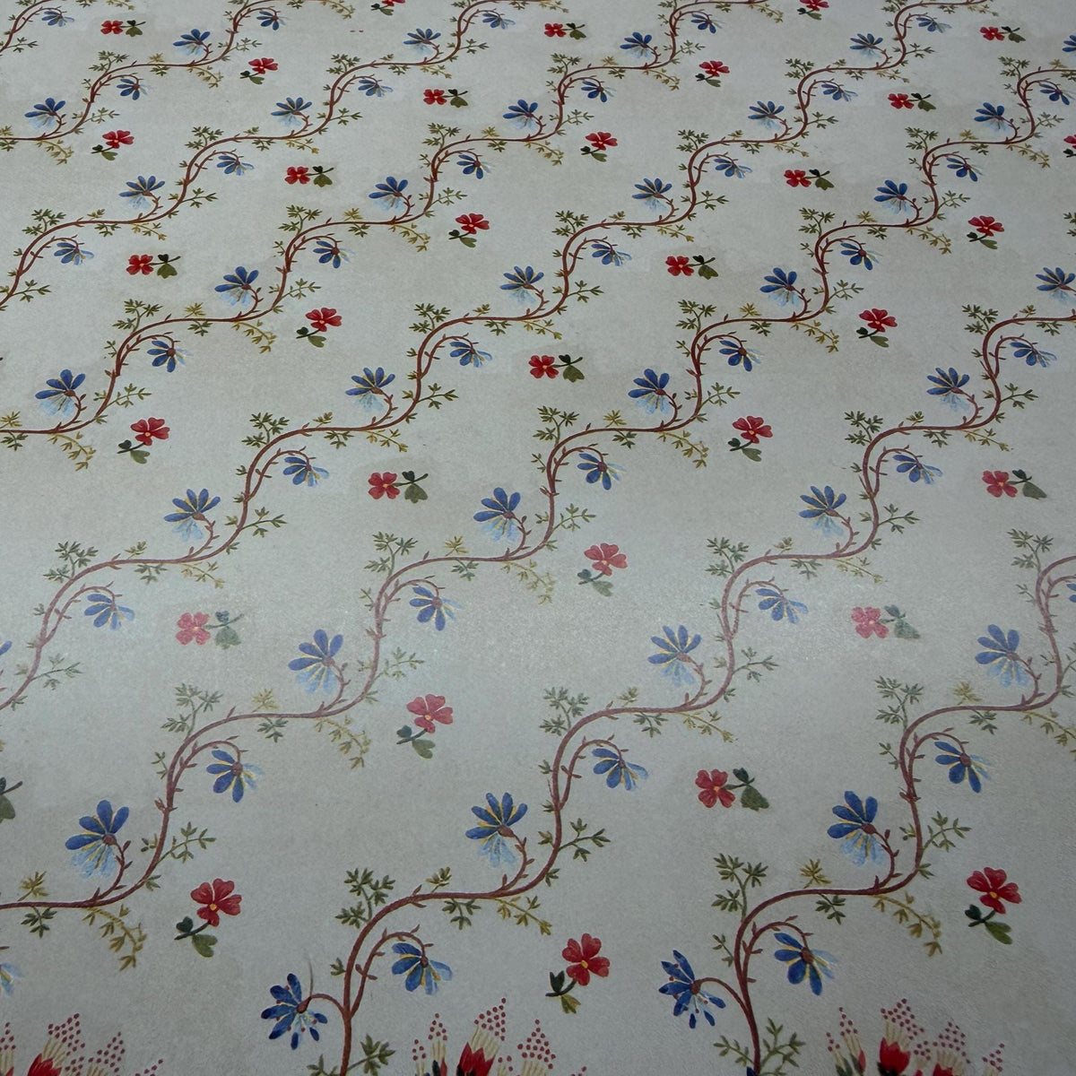 1:12 Scale Miniature Floral Trellis Wallpaper with Printed Border, 18-11/16 x 10-7/16 inch, DIY Dollhouse Supply (cream)
