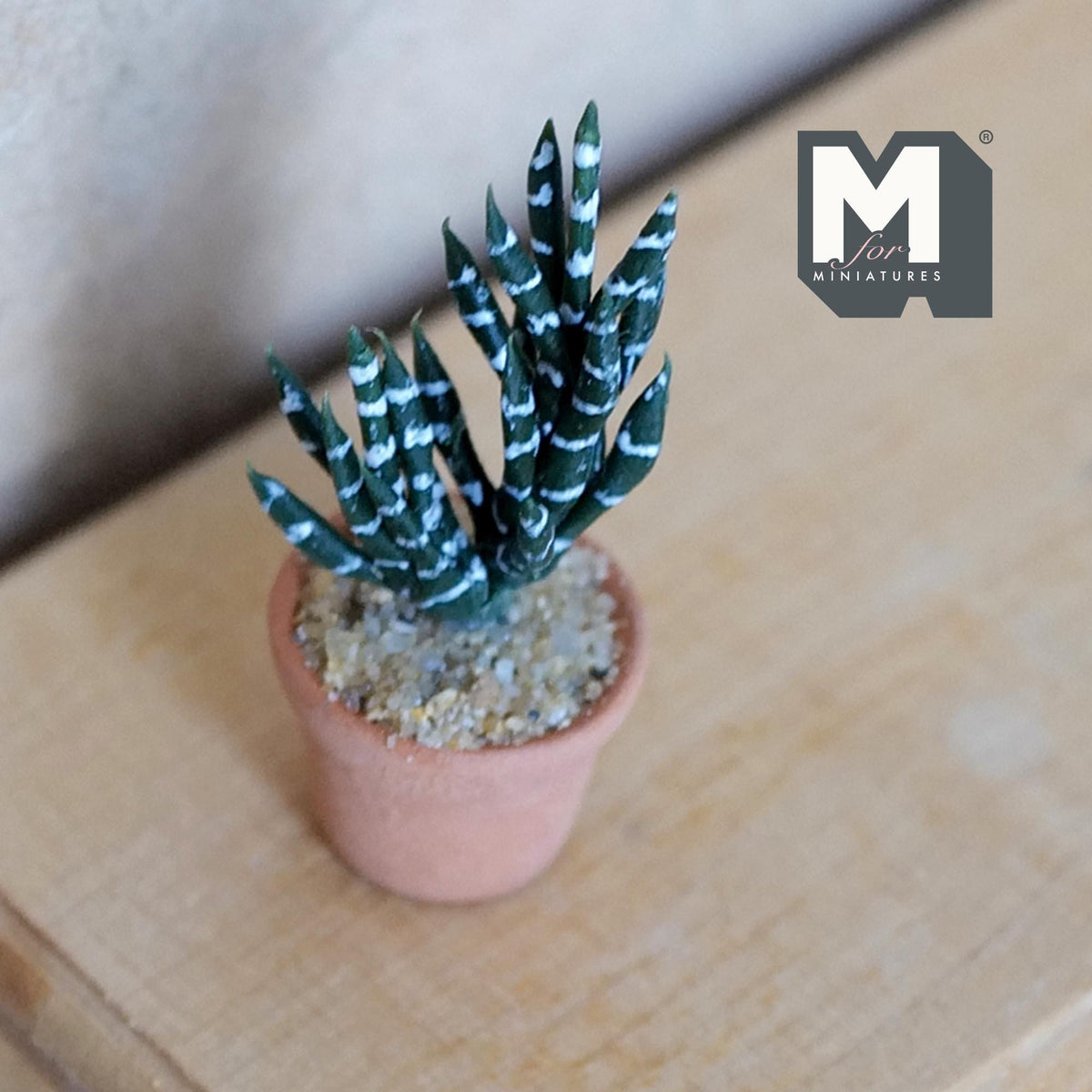 Miniature Clay Planter Zebra Plant 1:12 Scale Miniature Potted Flowers Dollhouse Potted Flowers Miniature Flowers 1-7/16 inch tall - H033
