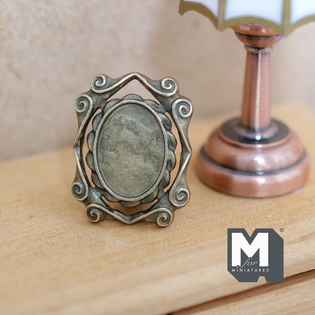 Miniature Portrait Frame 1:12 Scale Dollhouse Metal Oval Photo Frame with Stand 7/8 inch tall - B052