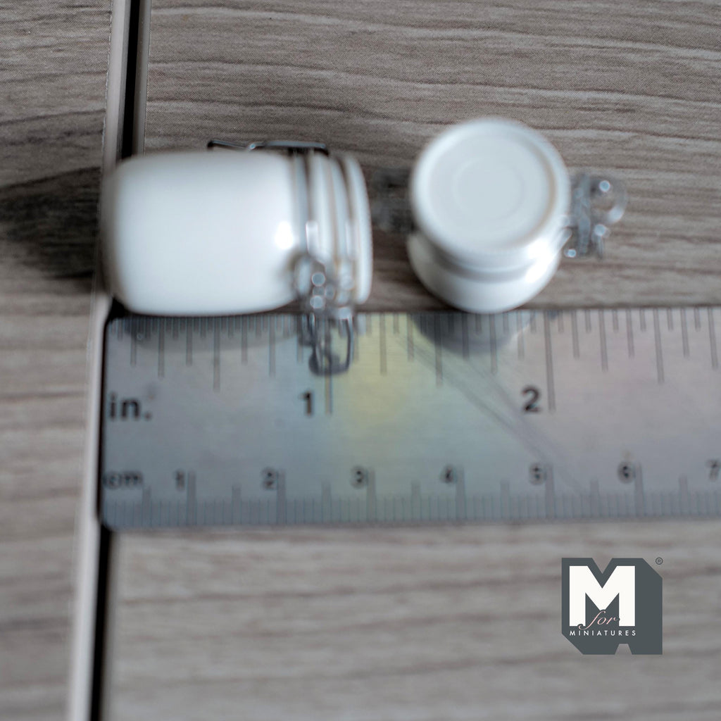 Miniature Swing Top Jars 1:12 Scale Dollhouse Kitchen Large Size Clamp Lid Flip Top Storage Canisters Set of 2 (beige) - A025