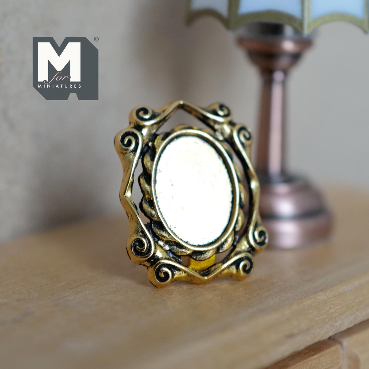 Miniature Portrait Frame 1:12 Scale Dollhouse Metal Oval Photo Frame with Stand 7/8 inch tall (gold) - B052